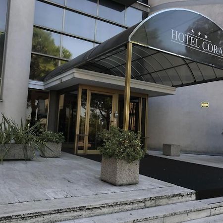 Hotel Cora Carate Brianza Eksteriør bilde